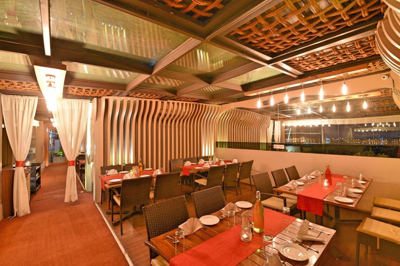 Hotel Surya Plaza Kota  Eksteriør billede